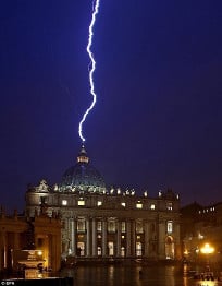 Lightning strikes St. Peter's Basillica